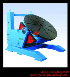 Height Adjusting Automated Pipe Welding Positioner Turntable For Vessel Loading And Machining